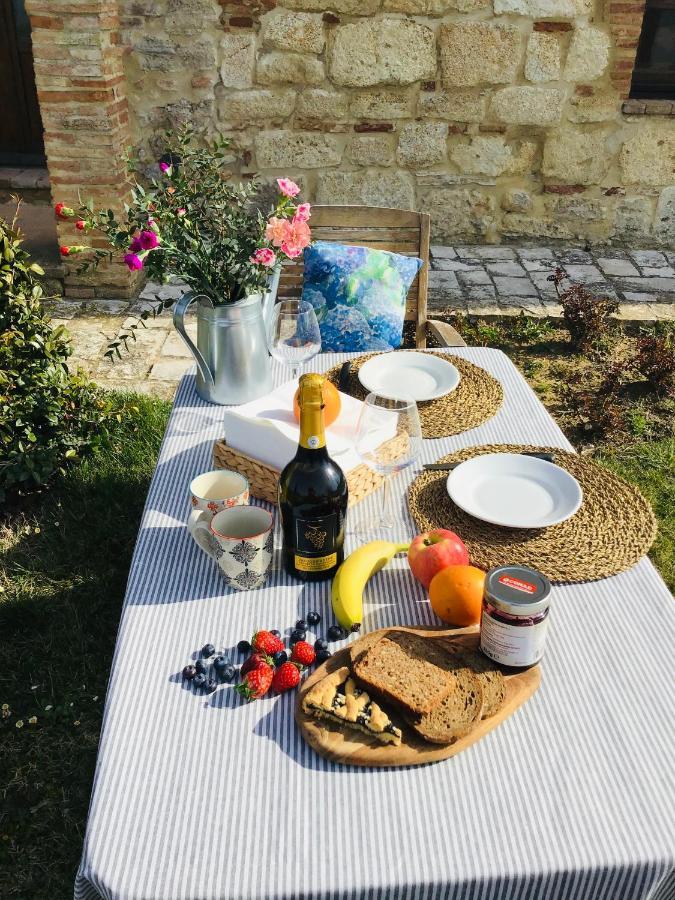 Borgo Fastelli - House In Historical Borgo In Tuscany - Sambuco Сартеано Екстериор снимка